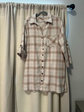 Vernacular Plaid Tunic Shirt Large Neutral Button Down Tab Sleeve Flannel Style